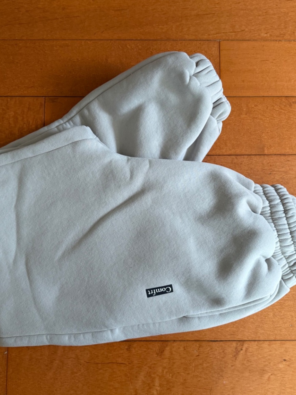 Unisex Comfrt sweatpants - Picture 2 of 3